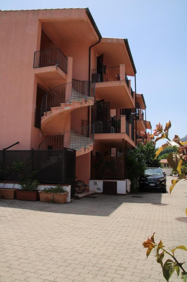 Poseidone Sea Apartment Taormina Mazzeo Ngoại thất bức ảnh