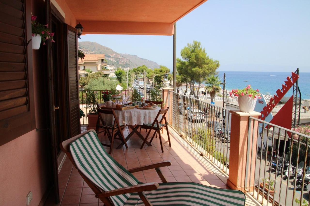 Poseidone Sea Apartment Taormina Mazzeo Ngoại thất bức ảnh